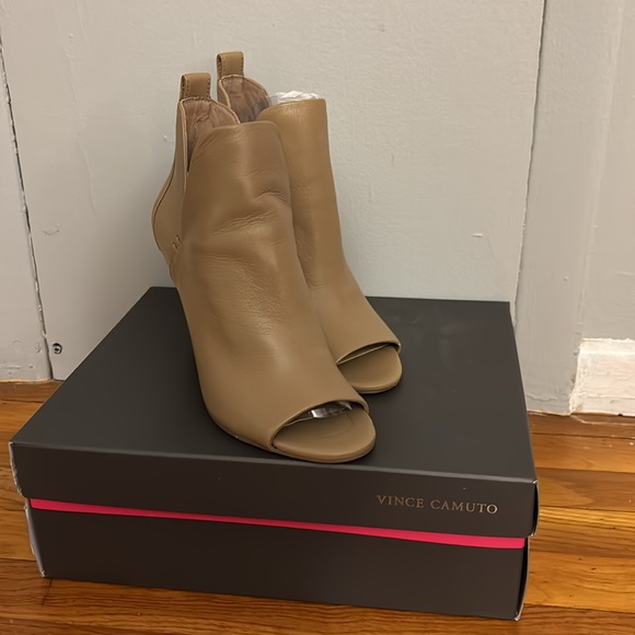 Brand new with box open toe booties - Picture 4 of 6